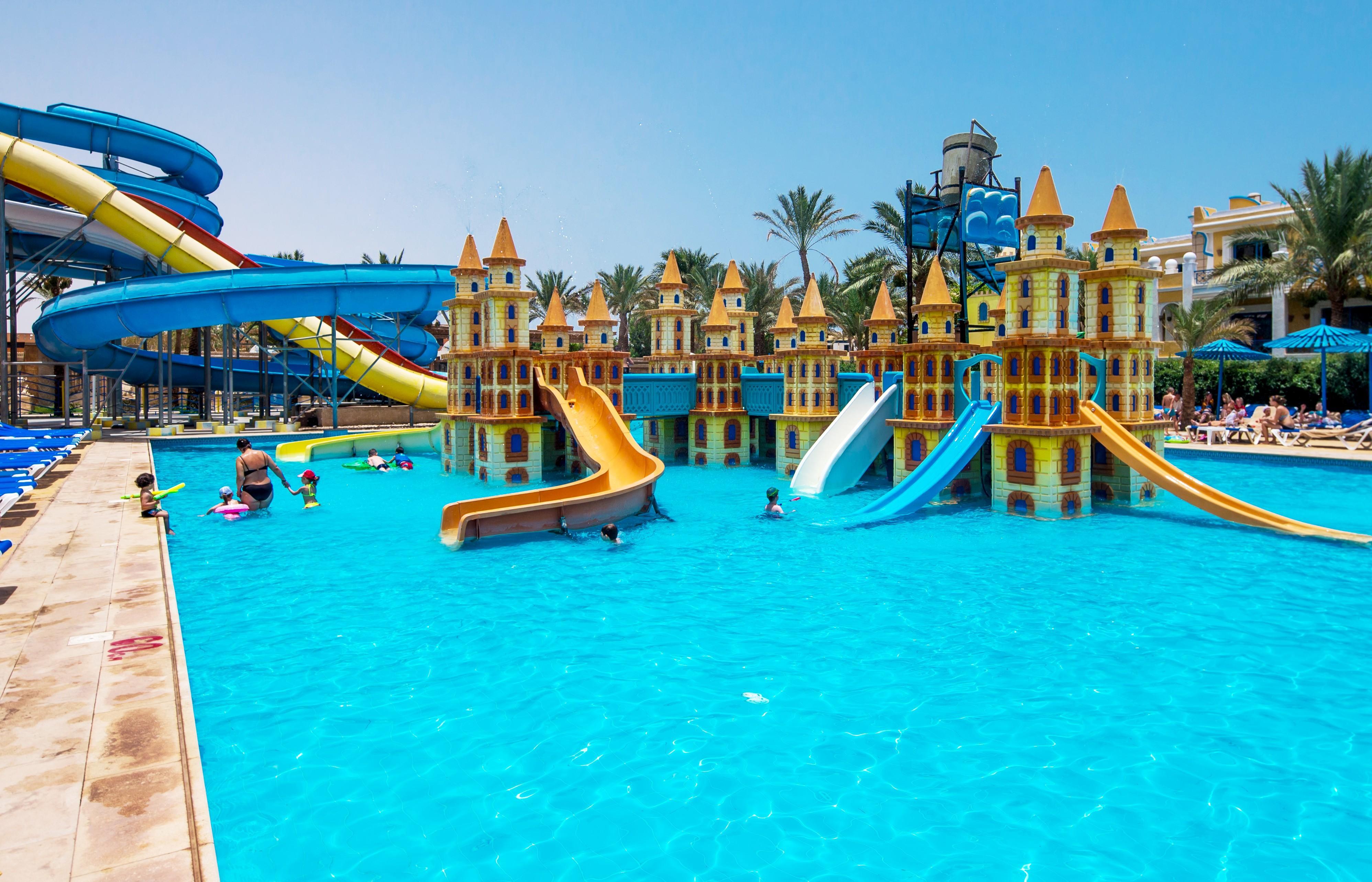 Mirage Bay Hotel & Aqua Park , Suites , Flates الغردقة المظهر الخارجي الصورة