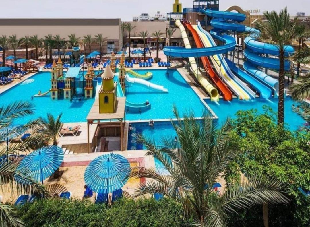 Mirage Bay Hotel & Aqua Park , Suites , Flates الغردقة المظهر الخارجي الصورة